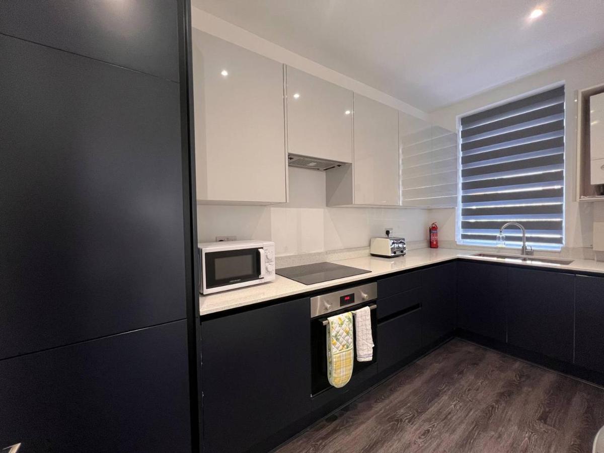 Star Finchley Road 3-bed Oasis With Garden Aparthotel Londen