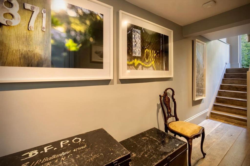 Kings Cross, Self-contained House & Private Garden Holiday home *