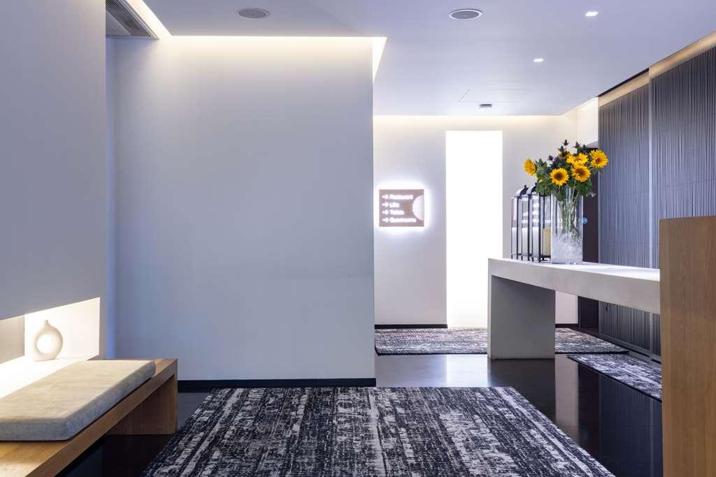 Hotel La West - Hyde Park London