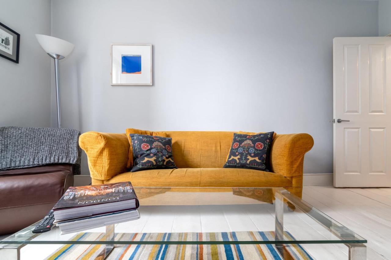 2bed 2bath Victorian Maisonette In Barbican London