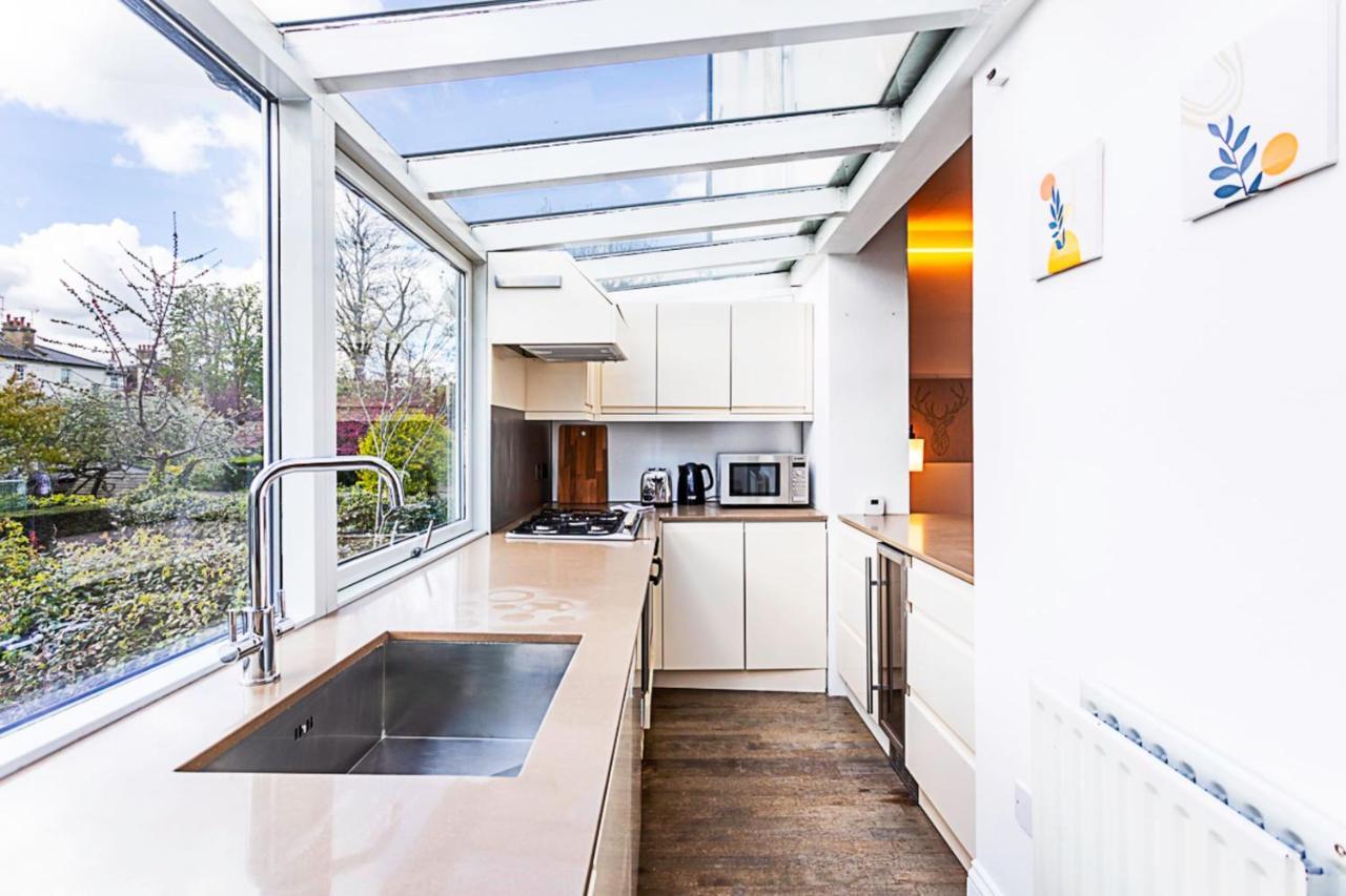 Apartment Charming Flamingo In Paddington London