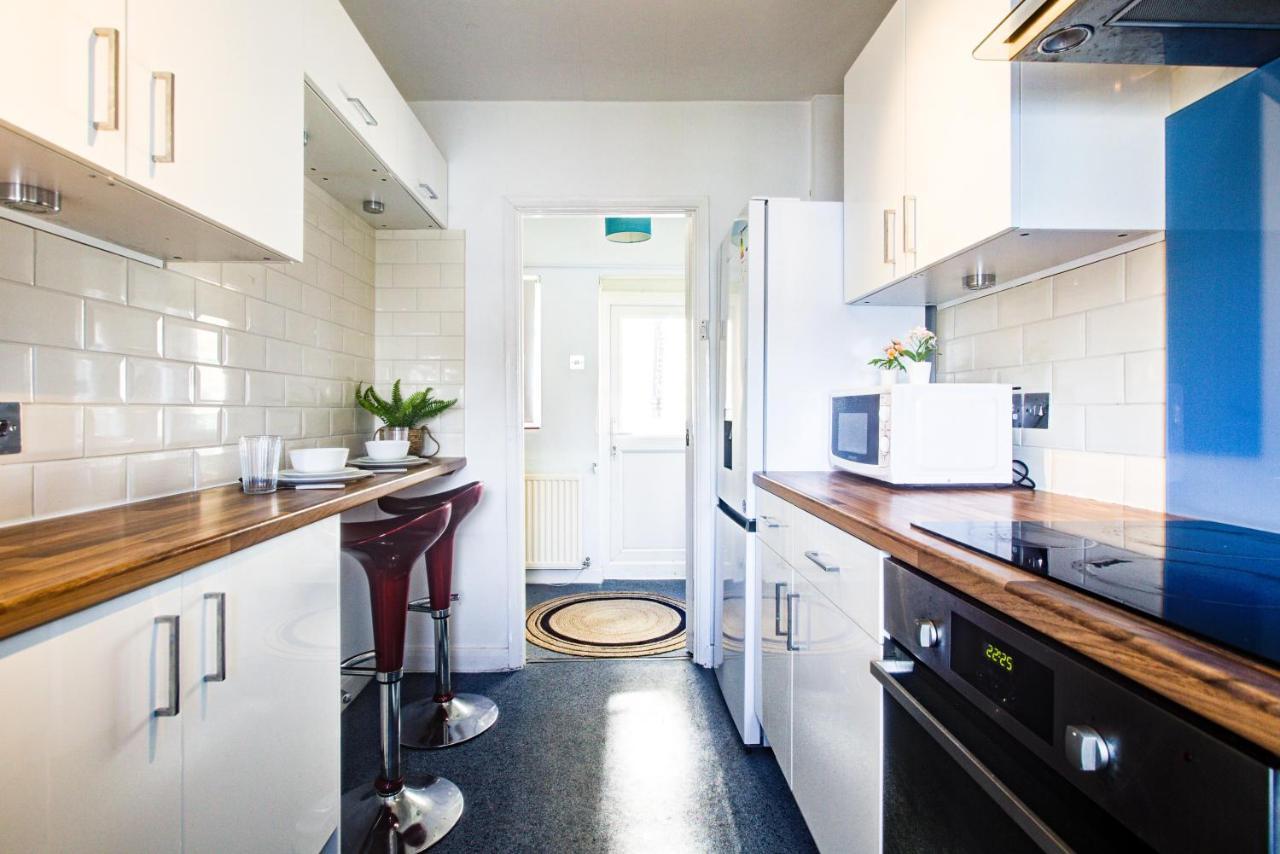 Apartment Private Family Apartment, In Victoria Posh Sw1 London
