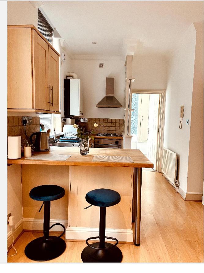 Lovely & Charming One-bedroom Apartment, Chelsea Appartement