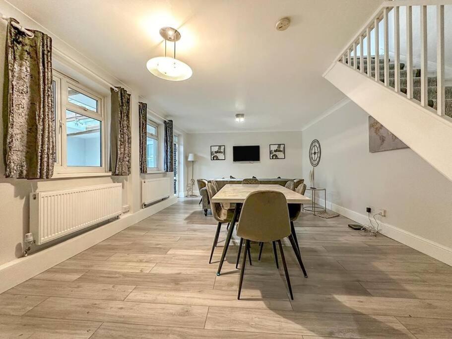 New Cosy Luxury 3 Bedroom House In Battersea Leilighet