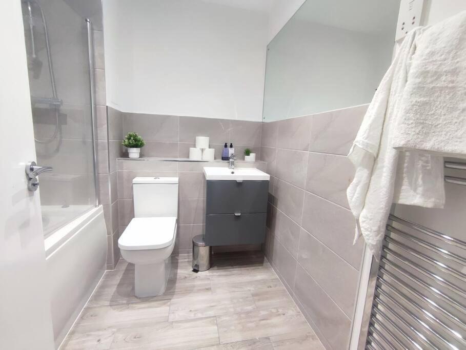 Luxury 3br Apt, Close To Excel, O2, Airport! London