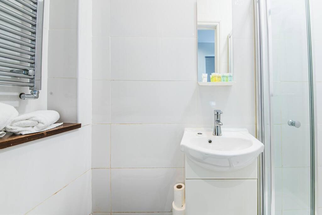 3beds / 3baths Close To Portobello Road Londen