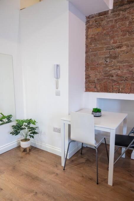 3beds / 3baths Close To Portobello Road Appartement