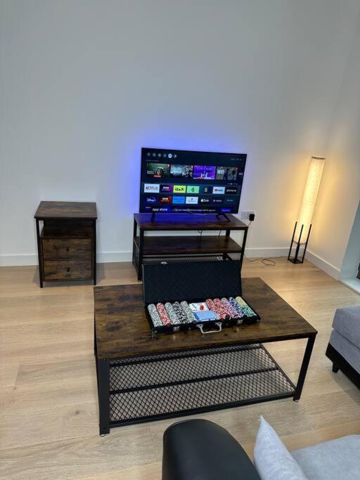 Royal Dock Luxury Appartement *