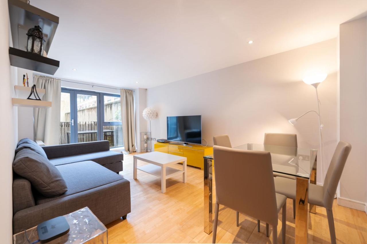 William Apartment London