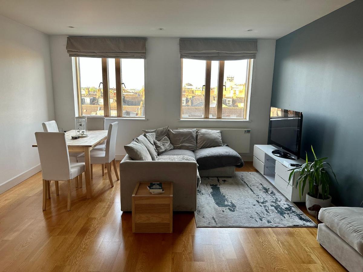 Cosy 1 Bed On Clapham Common * Londen