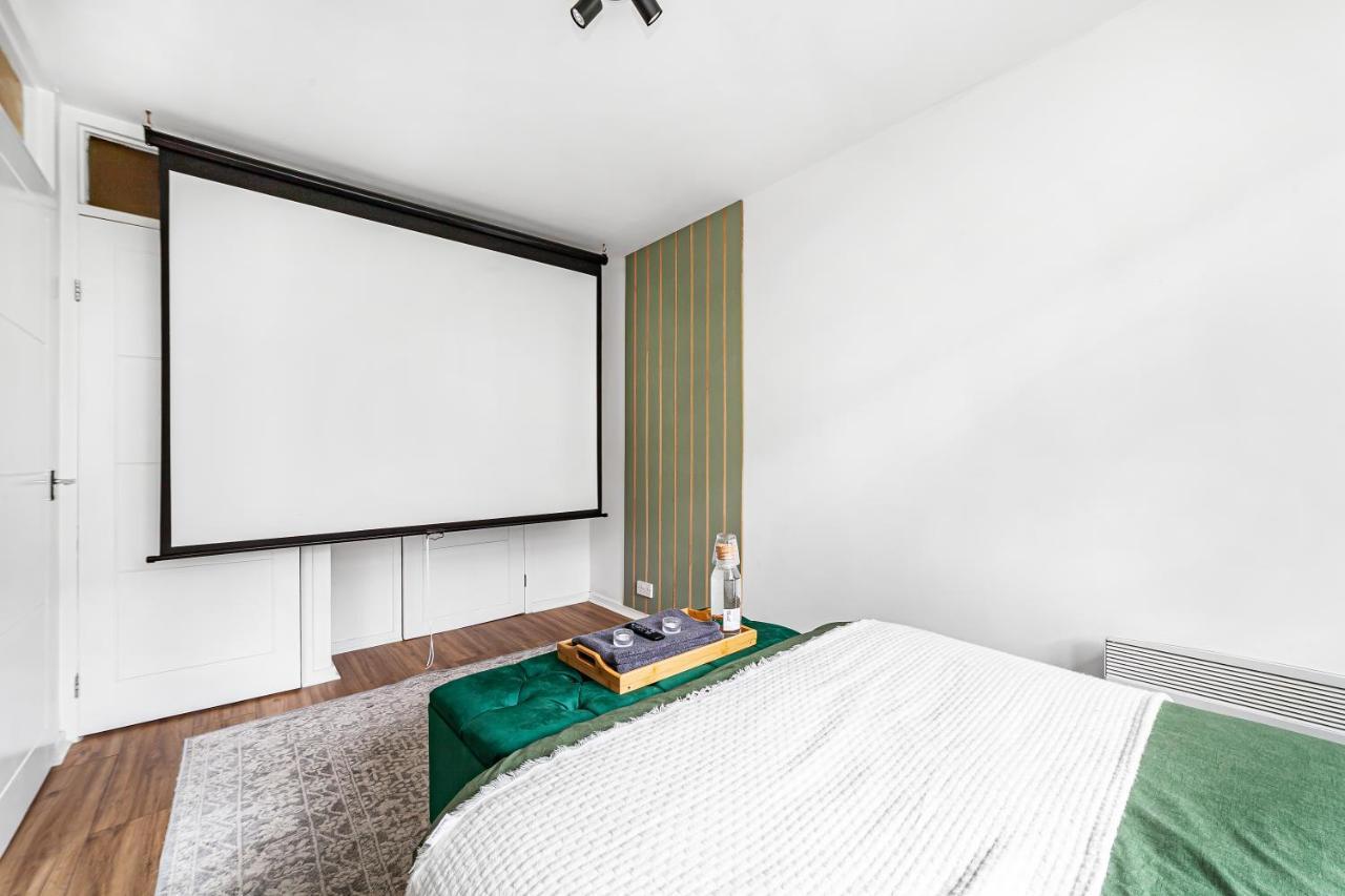 1bed W/ Hot Tub & Garden Apartment *