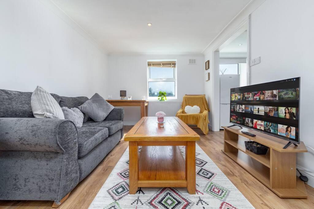 Lovely One Bedroom Flat On Edgware Road #03 Londres