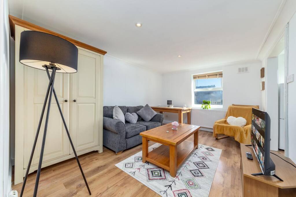 Lovely One Bedroom Flat On Edgware Road #03 * Londres