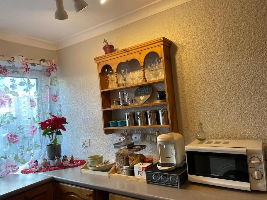 One Double Bedroom In A Shared Apartment London