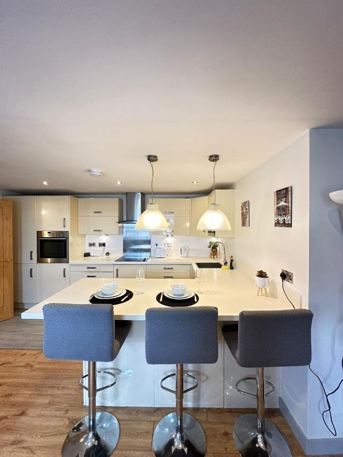 Comfort 2 Bedroom Flat Fulham London
