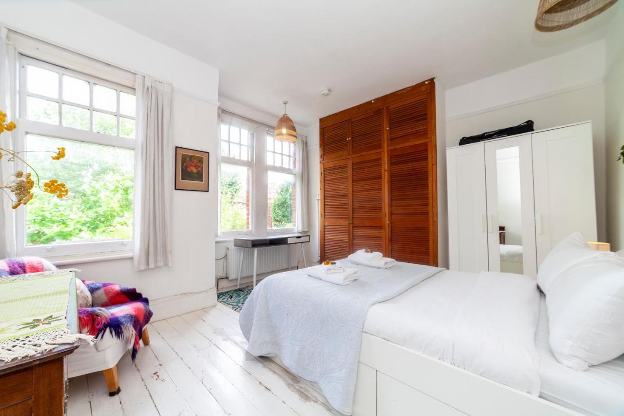 Lovely 1 Bdr Apt In Victorian House, Kilburn * London