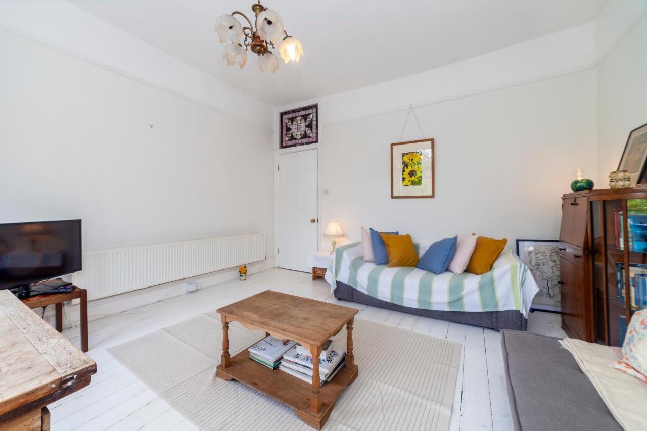 Apartment Lovely 1 Bdr Apt In Victorian House, Kilburn *