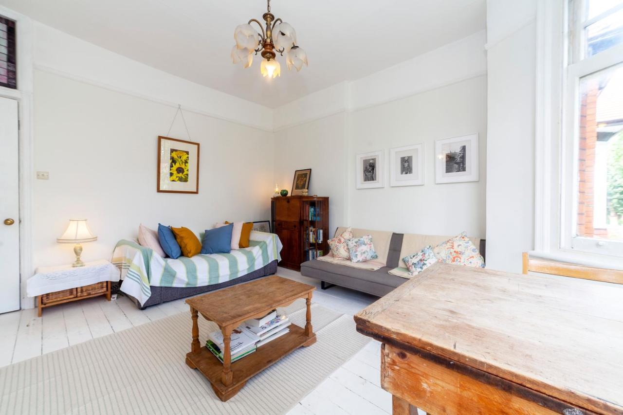 Lovely 1 Bdr Apt In Victorian House, Kilburn Apartment *