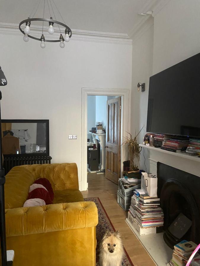 Mid Charm - 1-bed In *