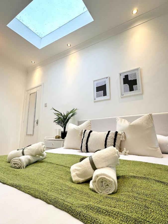 Modern In Spacious Feriehus *