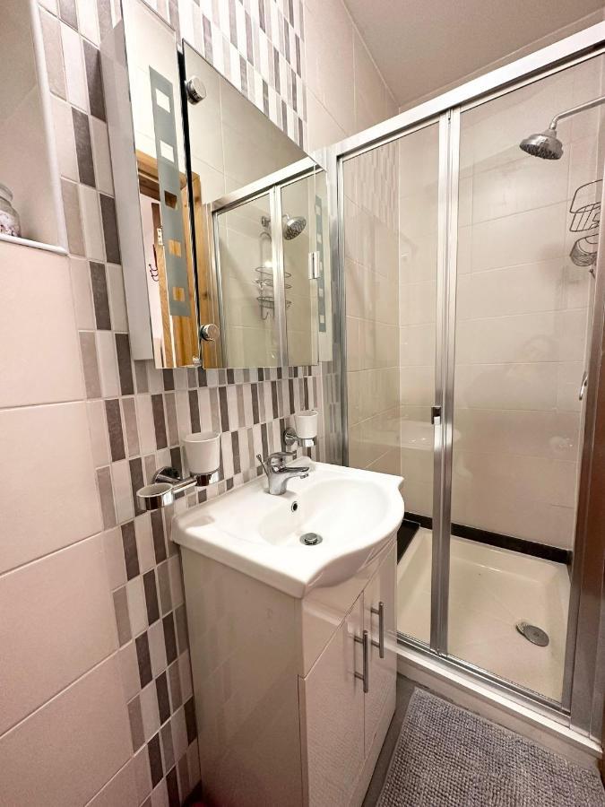Ferienhaus Retreat To A Stylish Ensuite In