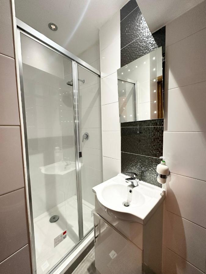 Vakantiehuis Relaxing In Spacious House Londen