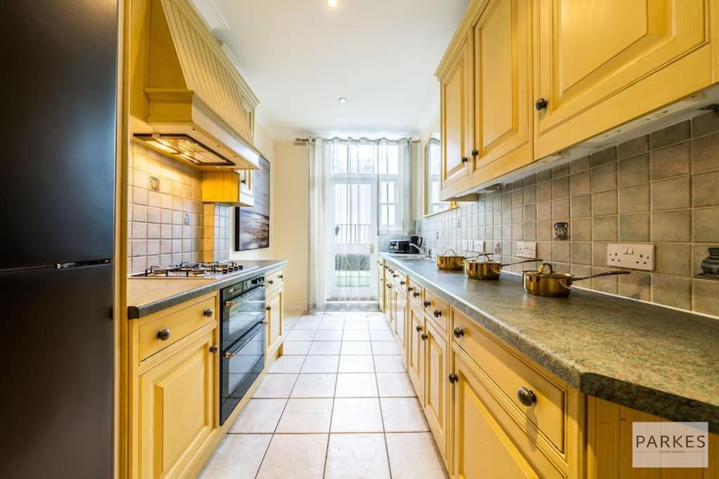 South Kensington - Cromwell Rd Apartment London