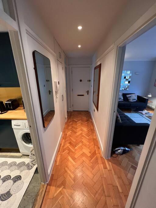 Fitzrovia / Bloomsbury / West End - Two Bed Appartement *