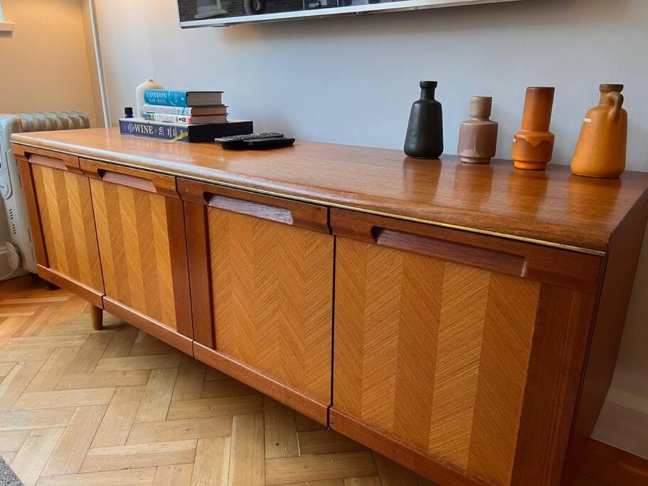 Fitzrovia / Bloomsbury / West End - Two Bed Londen