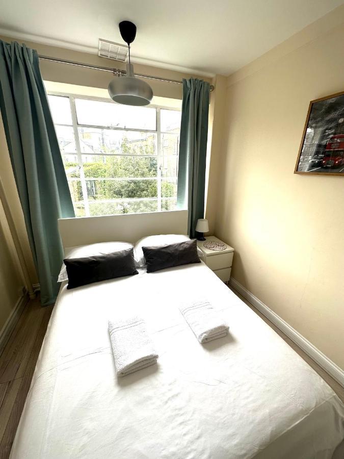 Camden Royale Apartment *