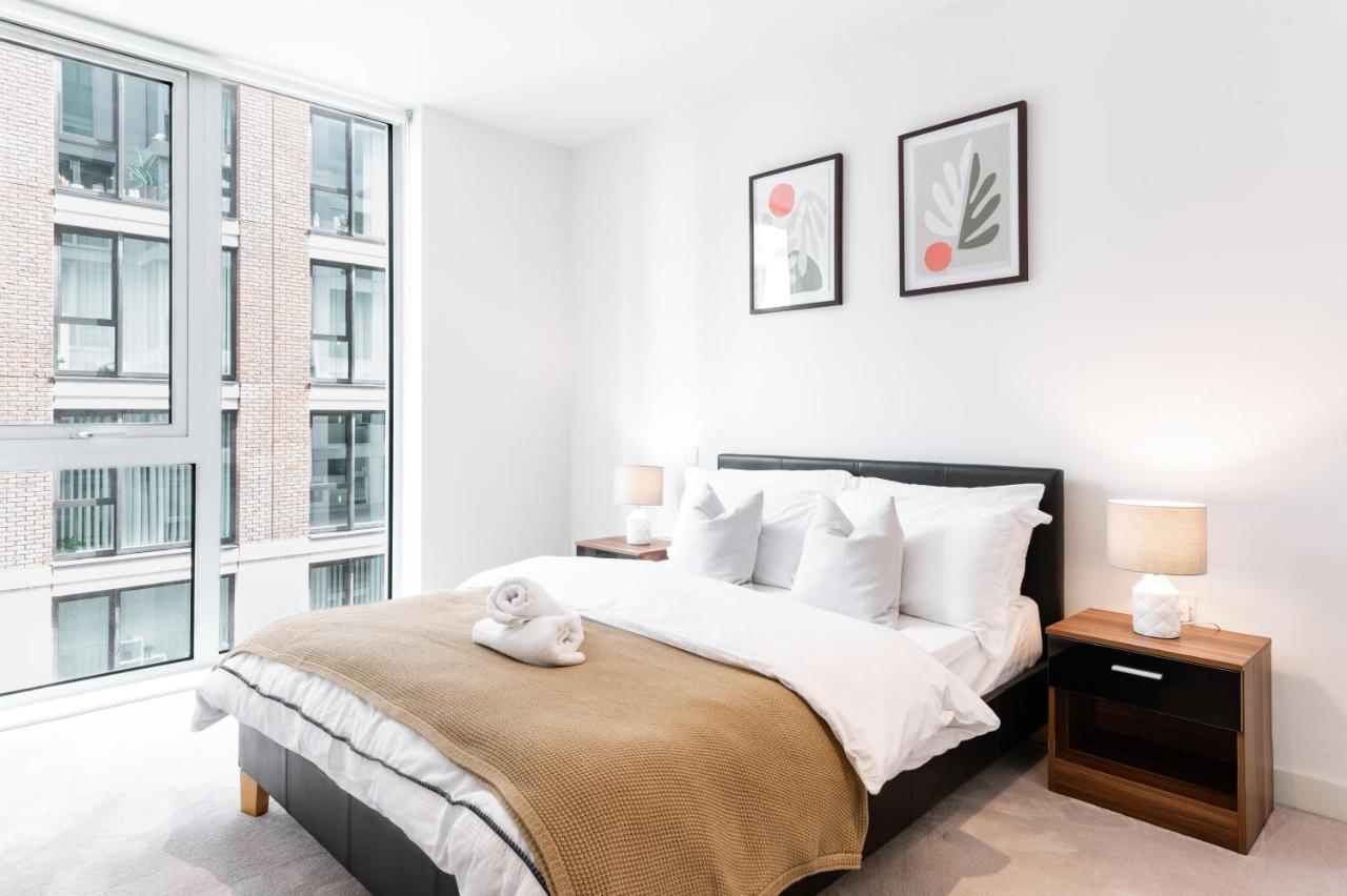 Khayat Homes - The Owelor - Two Bed Apartment London