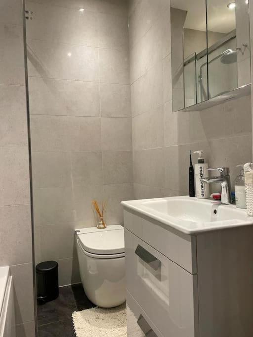 Superb 1-bedroom Flat In The Heart Of Notting Hill Apartment *