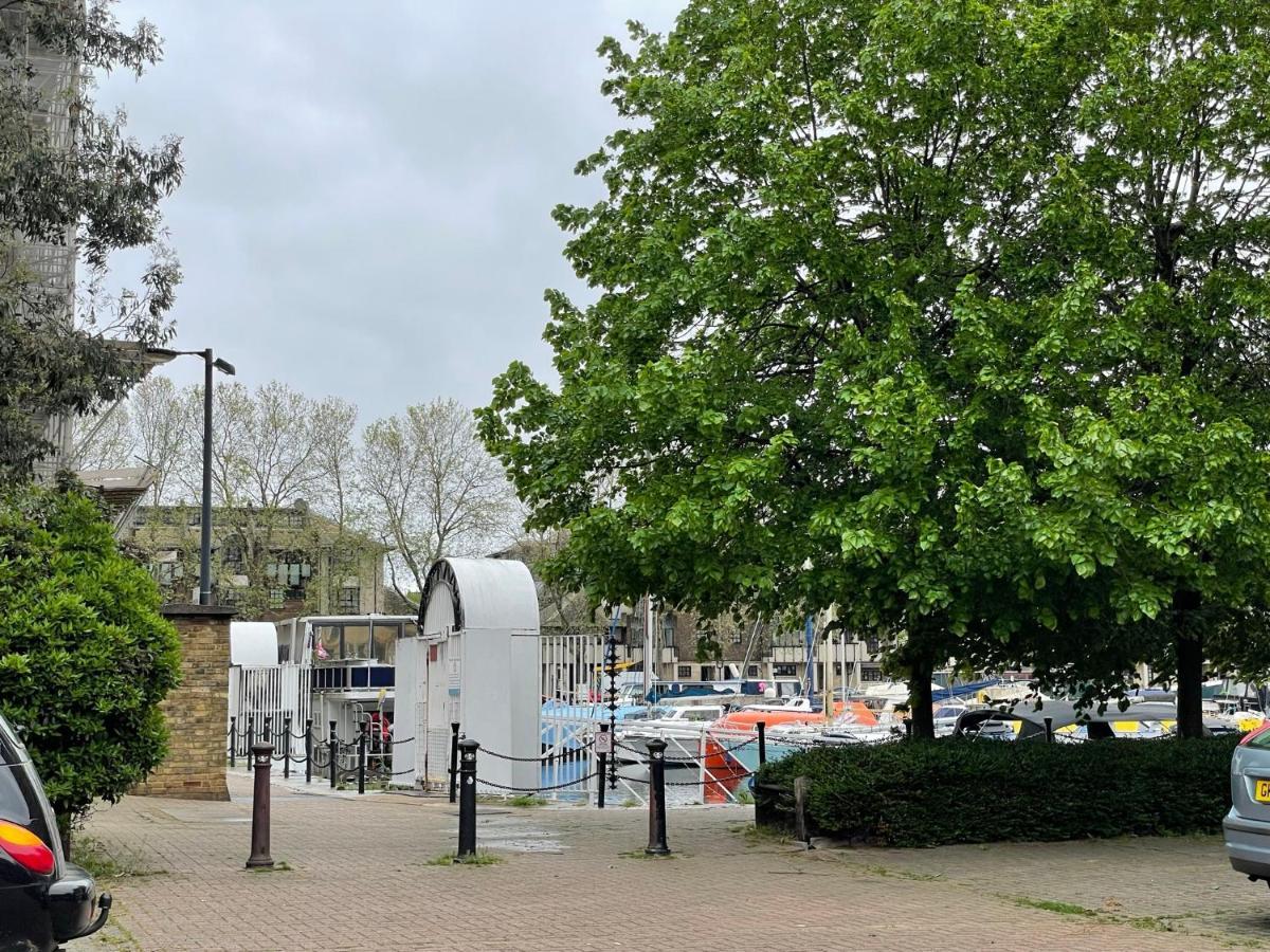 Appartement Surrey Docks Se16 Near Canada Water N Easy Access Canary Wharf Londen