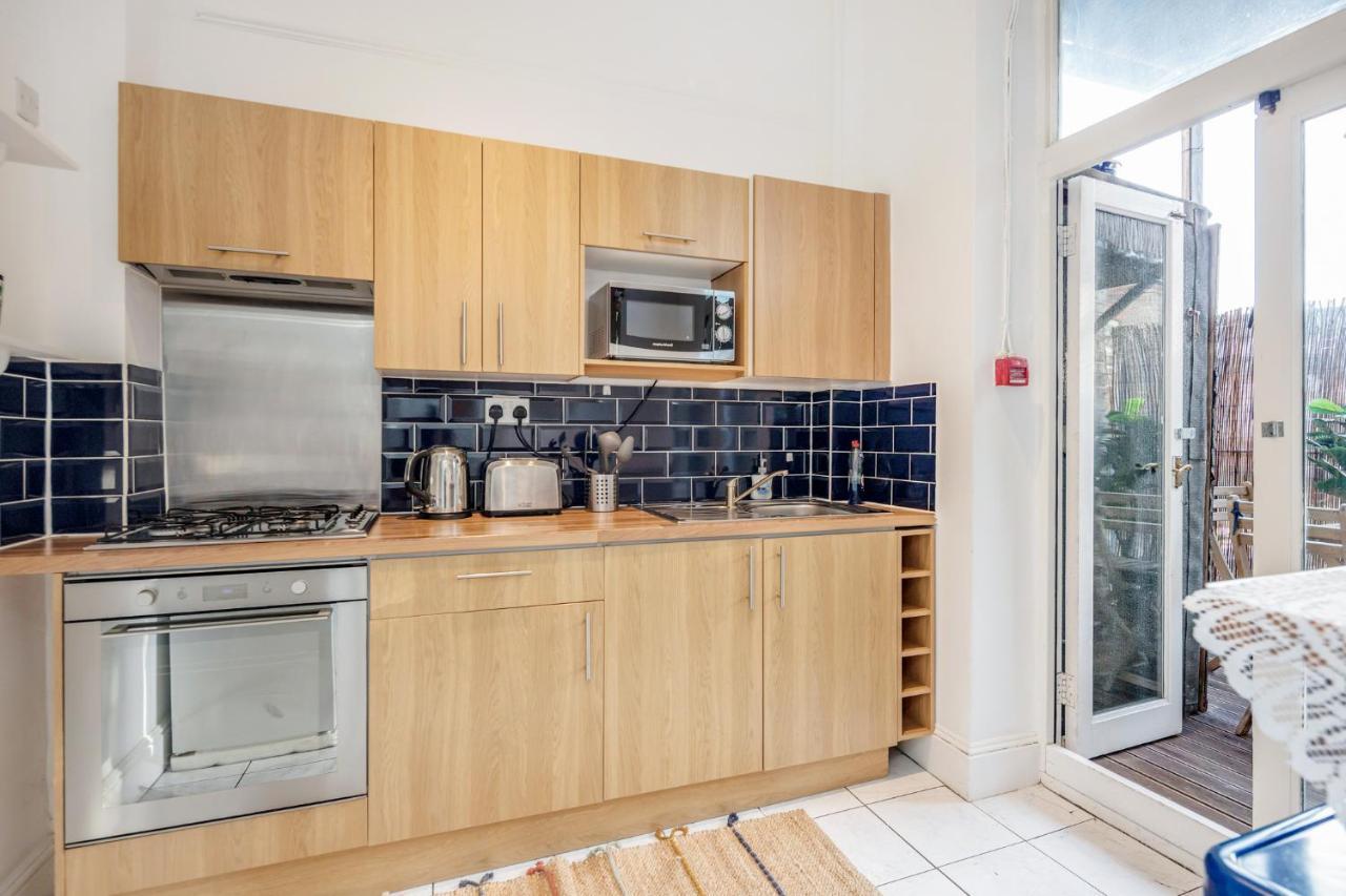 Kensington Apartment