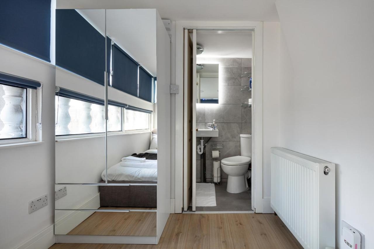 Kensington Apartment