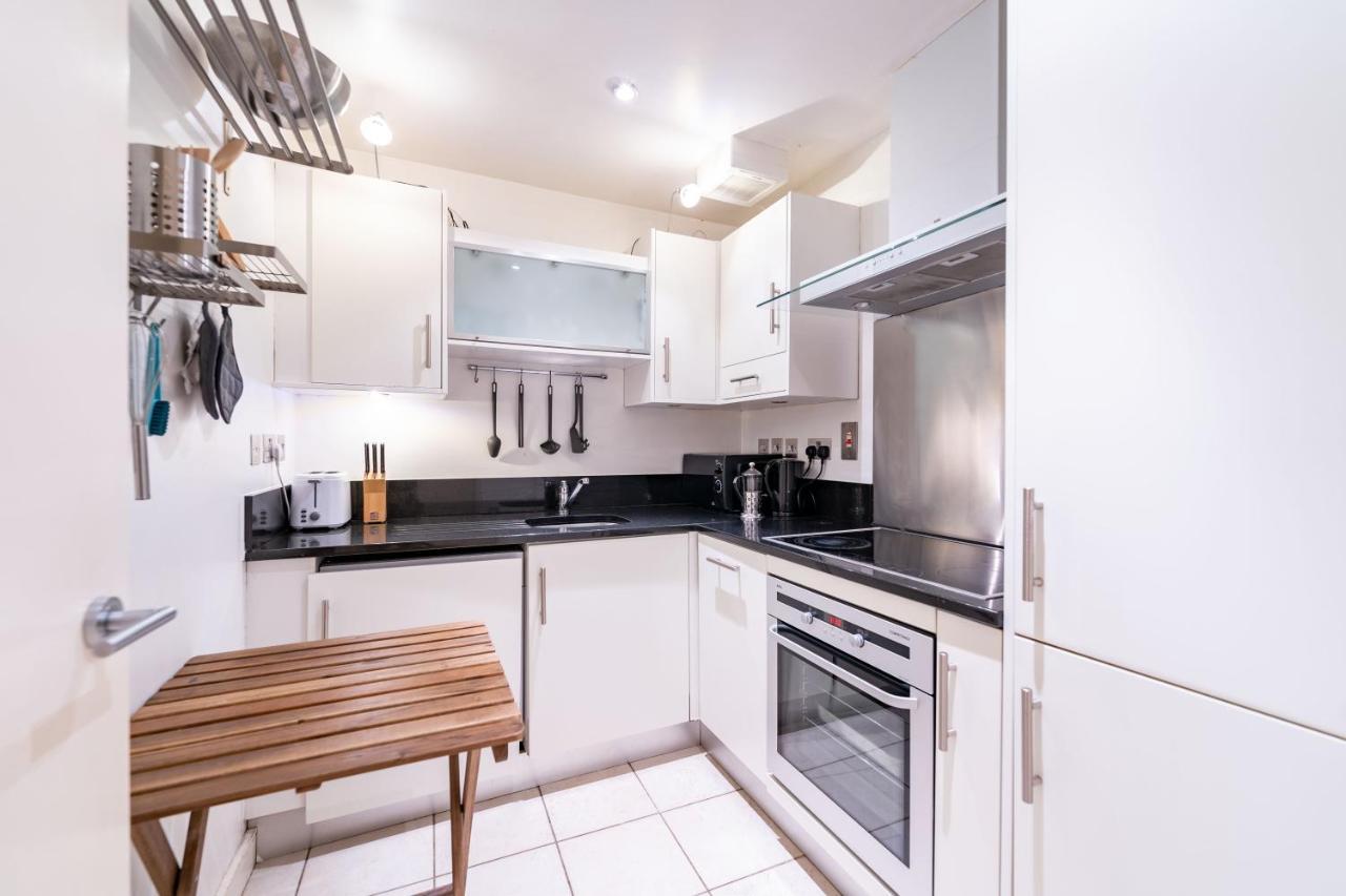 William Apartment London