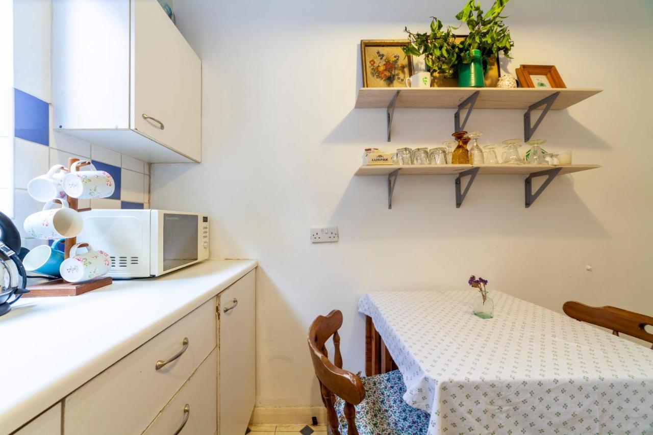 Apartment Lovely 1 Bdr Apt In Victorian House, Kilburn *