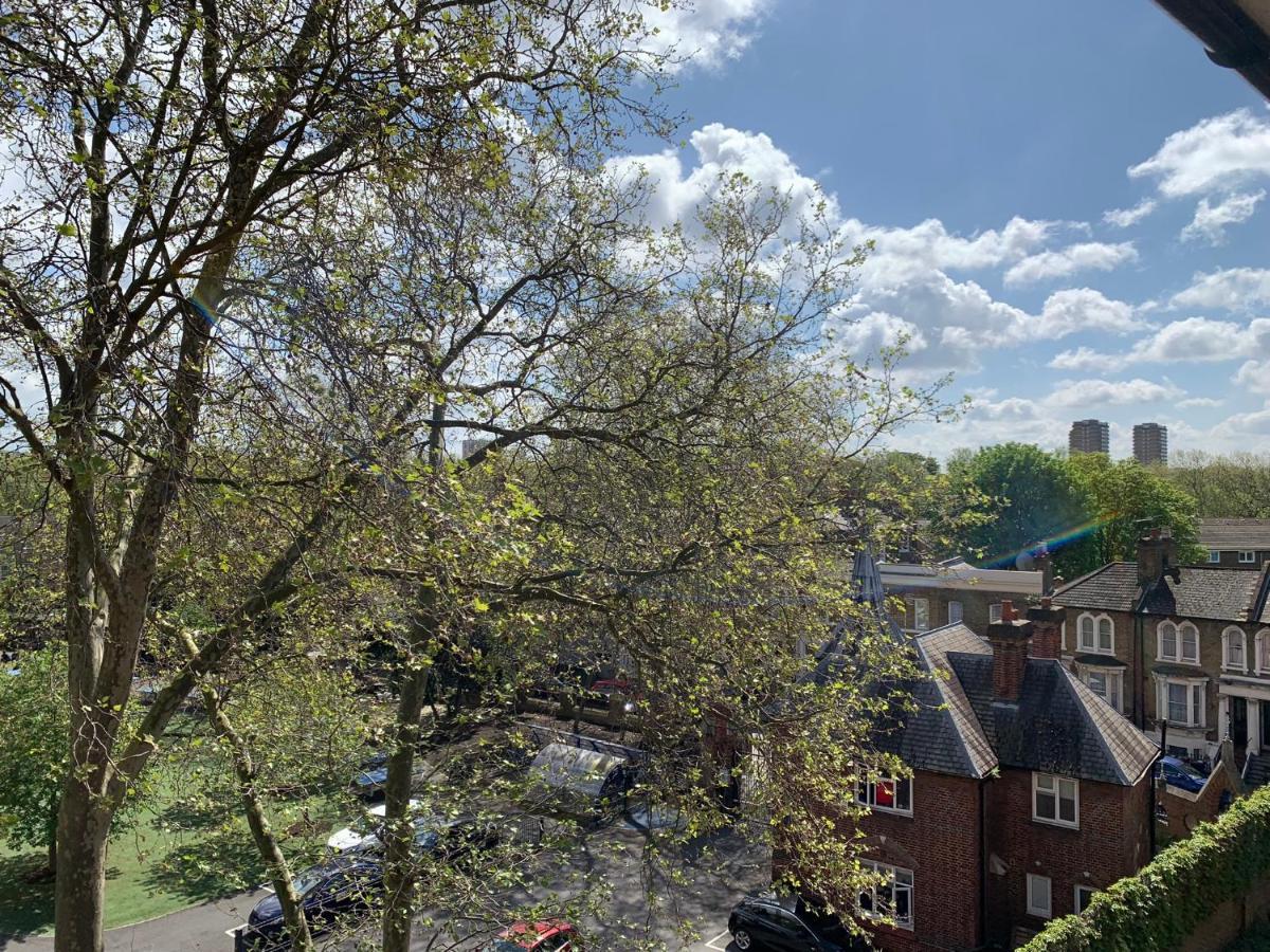 Lovely In Victoria Park Village * London