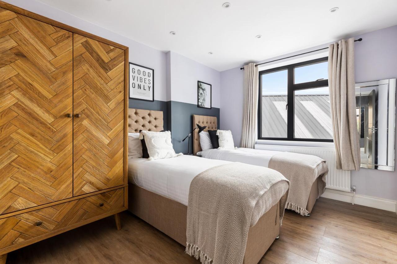 Apartamento Stylish & Spacious 3 Bed With Fast Wifi, Close To Tube & Wembly Londres