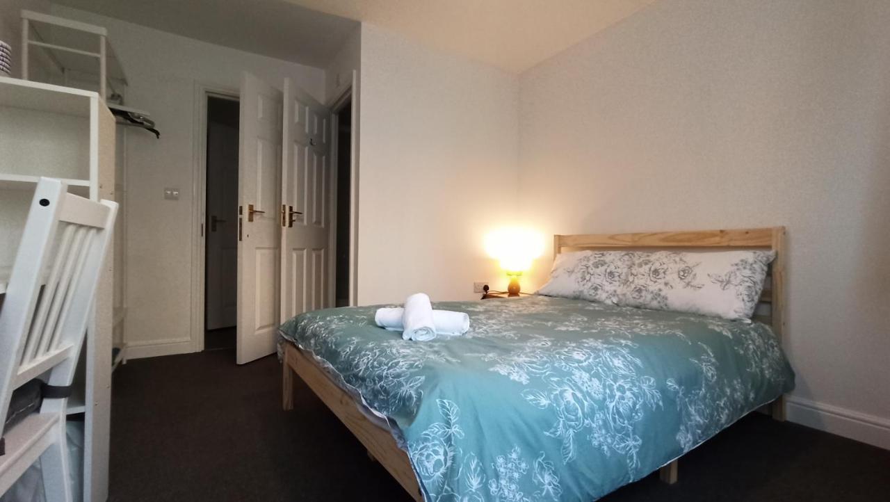 Bright, Chilled Ensuite Db In A Shared Flat! Homestay