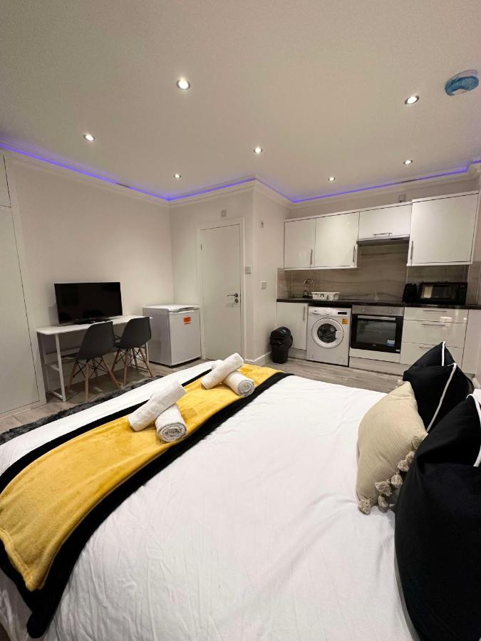 In Kensington Apartment *