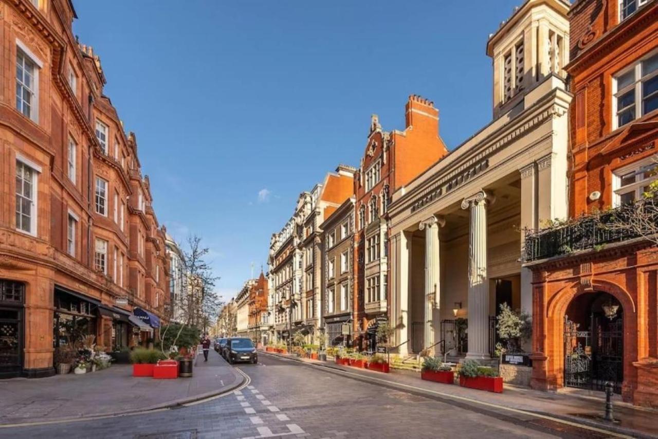 Posh 3 Bedroom Flat With Terrace And Indoor Fireplace In Mayfair, Near Hyde Park Leilighet