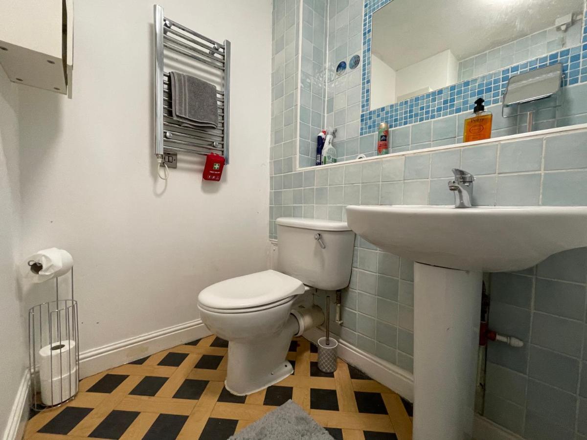 Appartement Surrey Docks Se16 Near Canada Water N Easy Access Canary Wharf