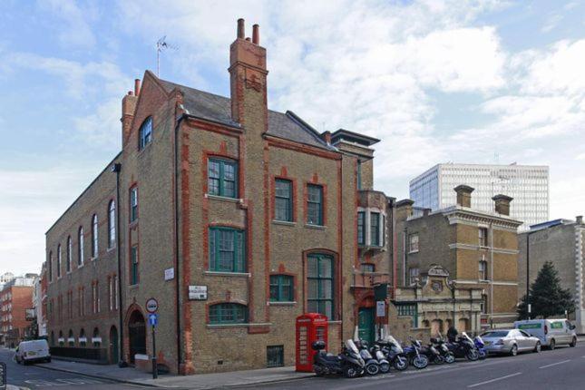 Hostel The Palace London