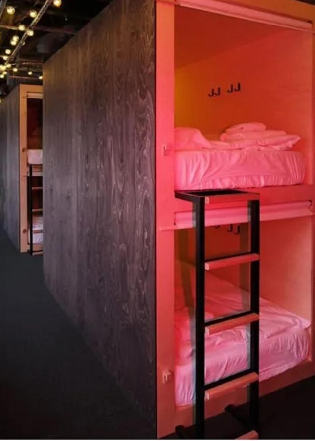 Hostel The Palace