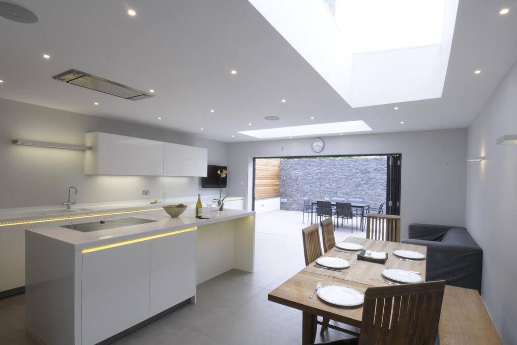 Four Bedroom Modern Victorian Wandsworth House London
