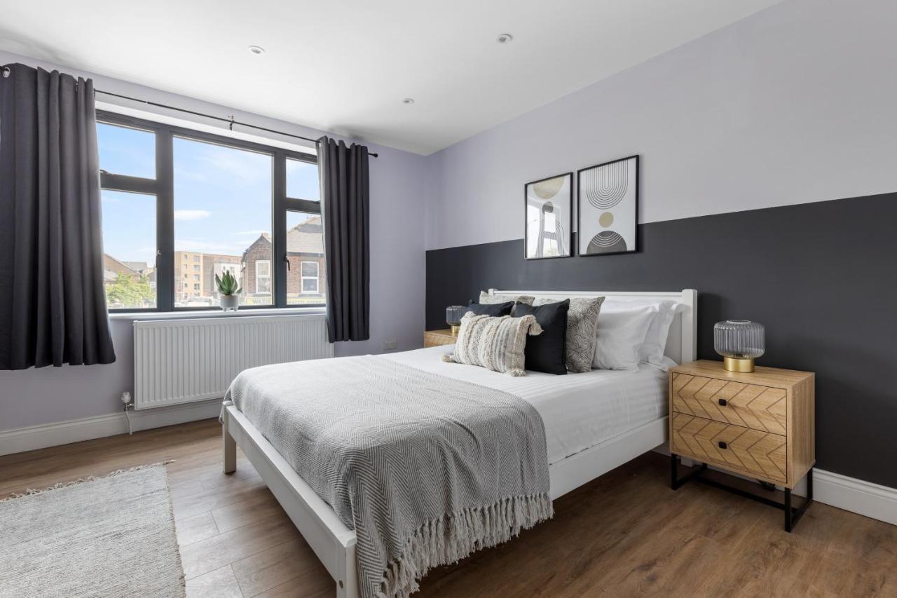 Apartamento Stylish & Spacious 3 Bed With Fast Wifi, Close To Tube & Wembly Londres