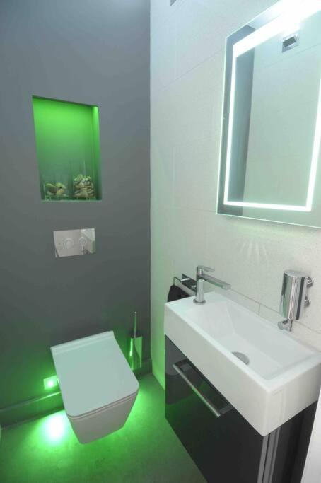 Four Bedroom Modern Victorian Wandsworth House *