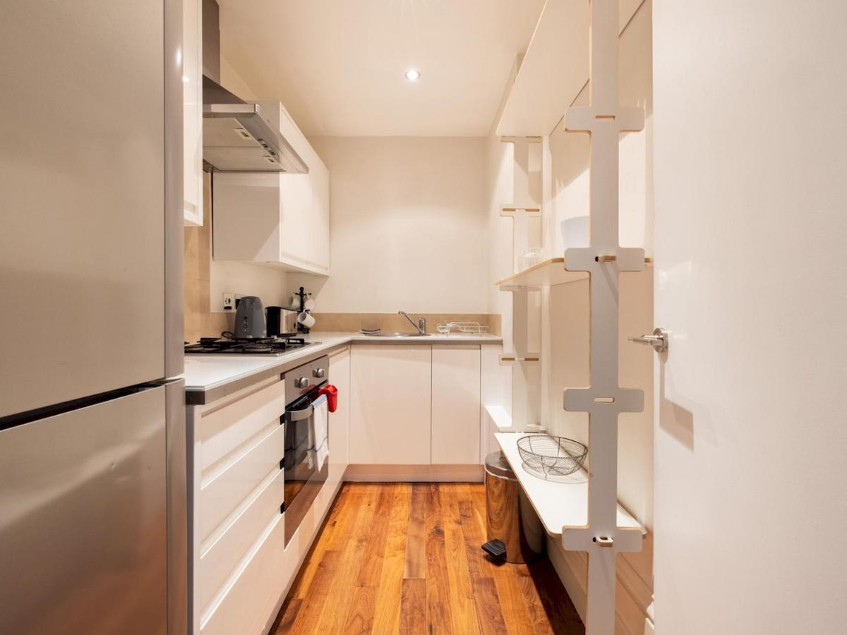 Cosy 1 Bedroom Flat Centrally Located In Chelsea Apartment London