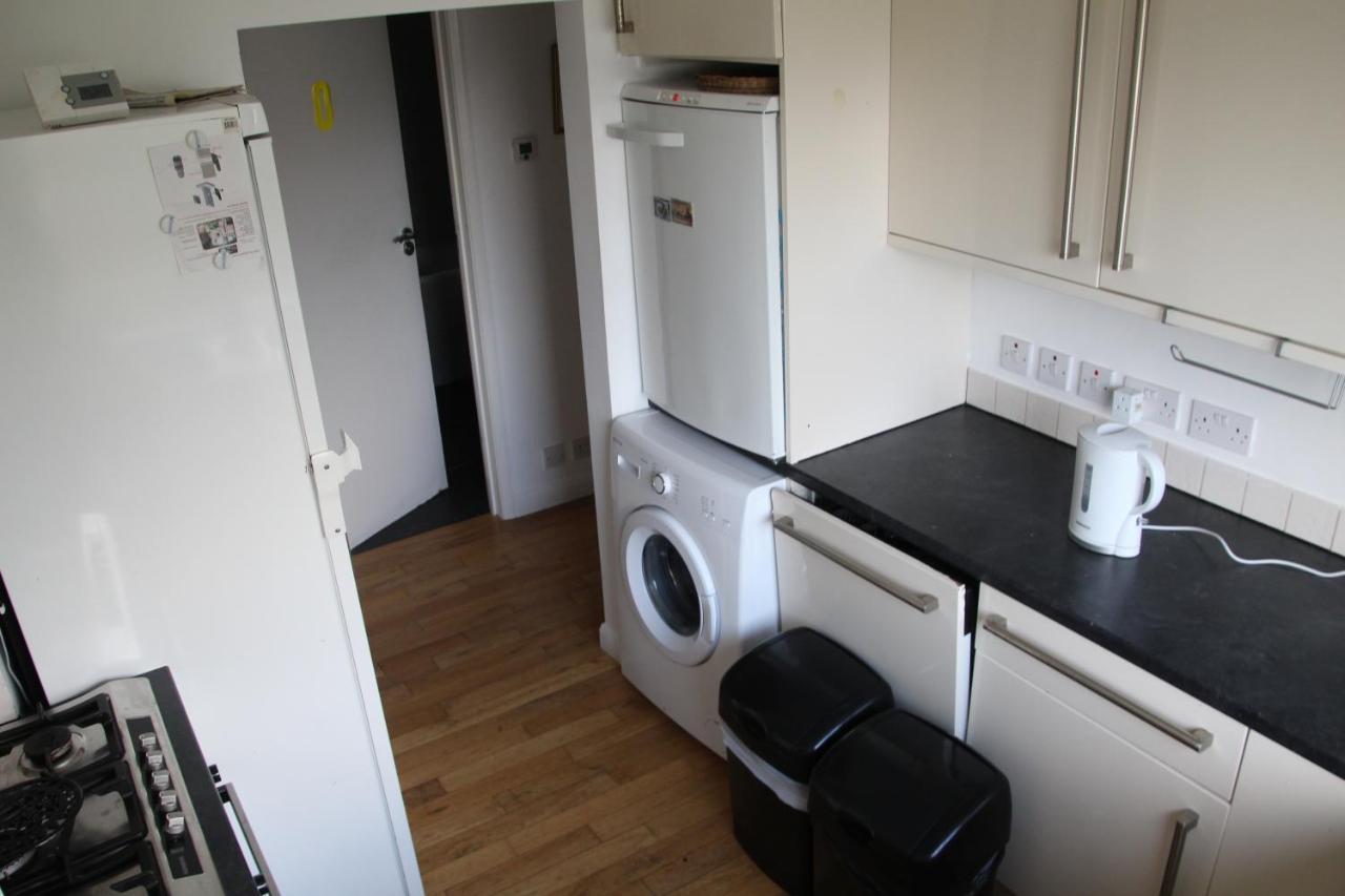 Privat overnatting Comfortable Single Bed Garden View London